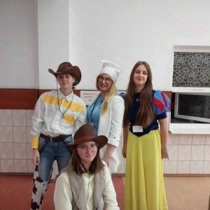 Dzień postaci z bajek
