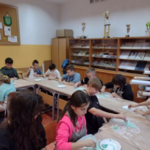 Świąteczne warsztaty plastyczne