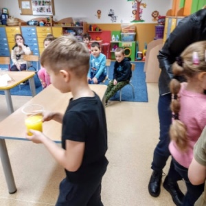 POZNAWANIE przez EKSPERYMENTOWANIE