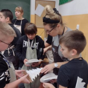 Świąteczne warsztaty plastyczne