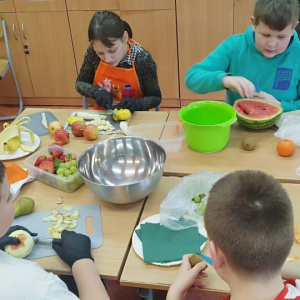 NA EDUKACJI ZDROWOTNEJ – ZDROWO I OWOCOWO  Cz. II