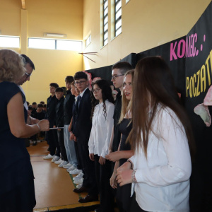 Tyle było dni.... - ósmoklasiści absolwentami