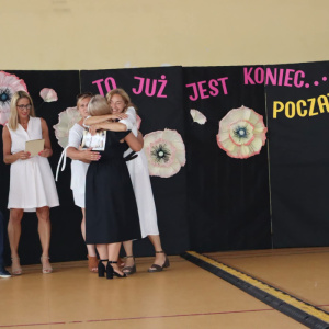 Tyle było dni.... - ósmoklasiści absolwentami